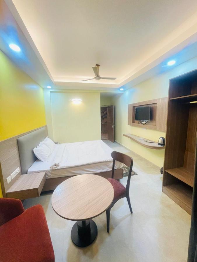 Royal Beach International بوري المظهر الخارجي الصورة