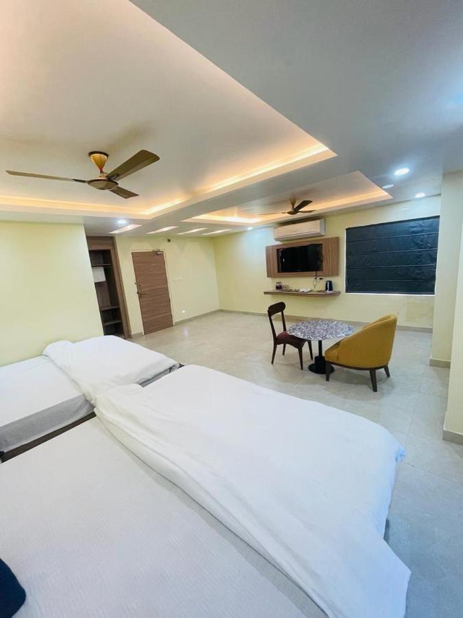 Royal Beach International بوري المظهر الخارجي الصورة