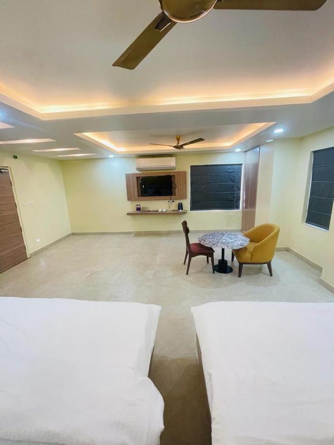 Royal Beach International بوري المظهر الخارجي الصورة