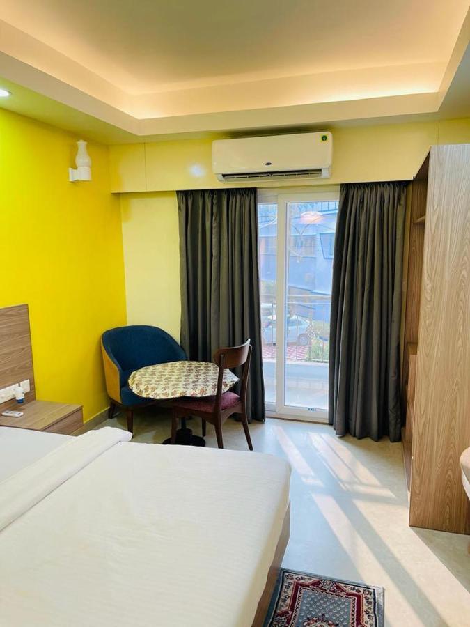 Royal Beach International بوري المظهر الخارجي الصورة