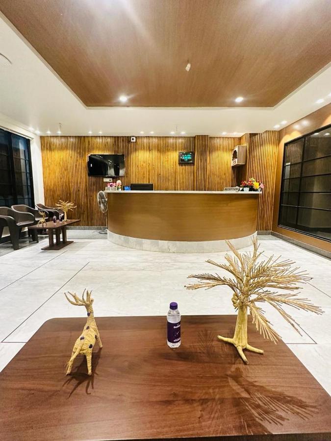 Royal Beach International بوري المظهر الخارجي الصورة